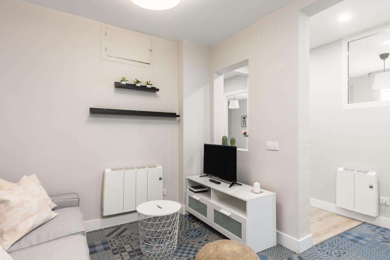 2 Bedrooms 1 Bathroom Furnished - Las Letras - Bright - Mintystay Madrid Exteriér fotografie