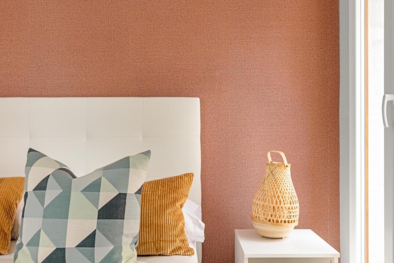 2 Bedrooms 1 Bathroom Furnished - Las Letras - Bright - Mintystay Madrid Exteriér fotografie