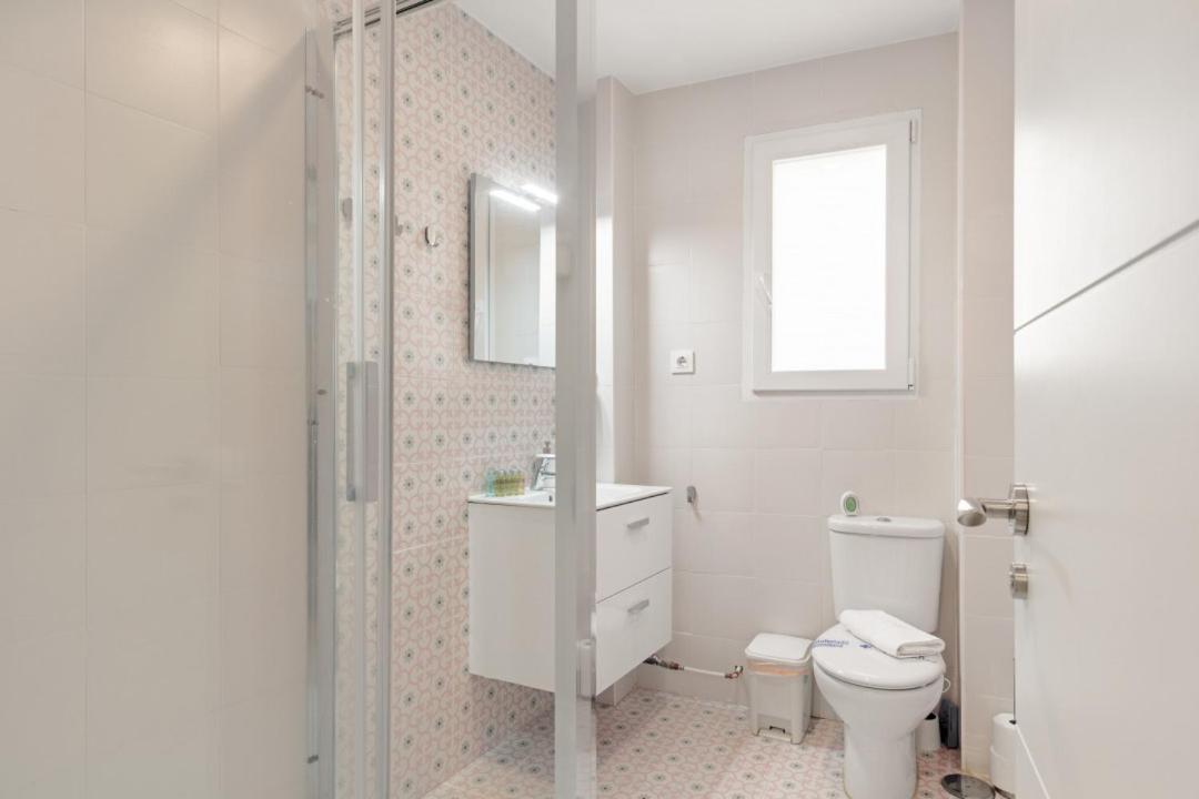2 Bedrooms 1 Bathroom Furnished - Las Letras - Bright - Mintystay Madrid Exteriér fotografie
